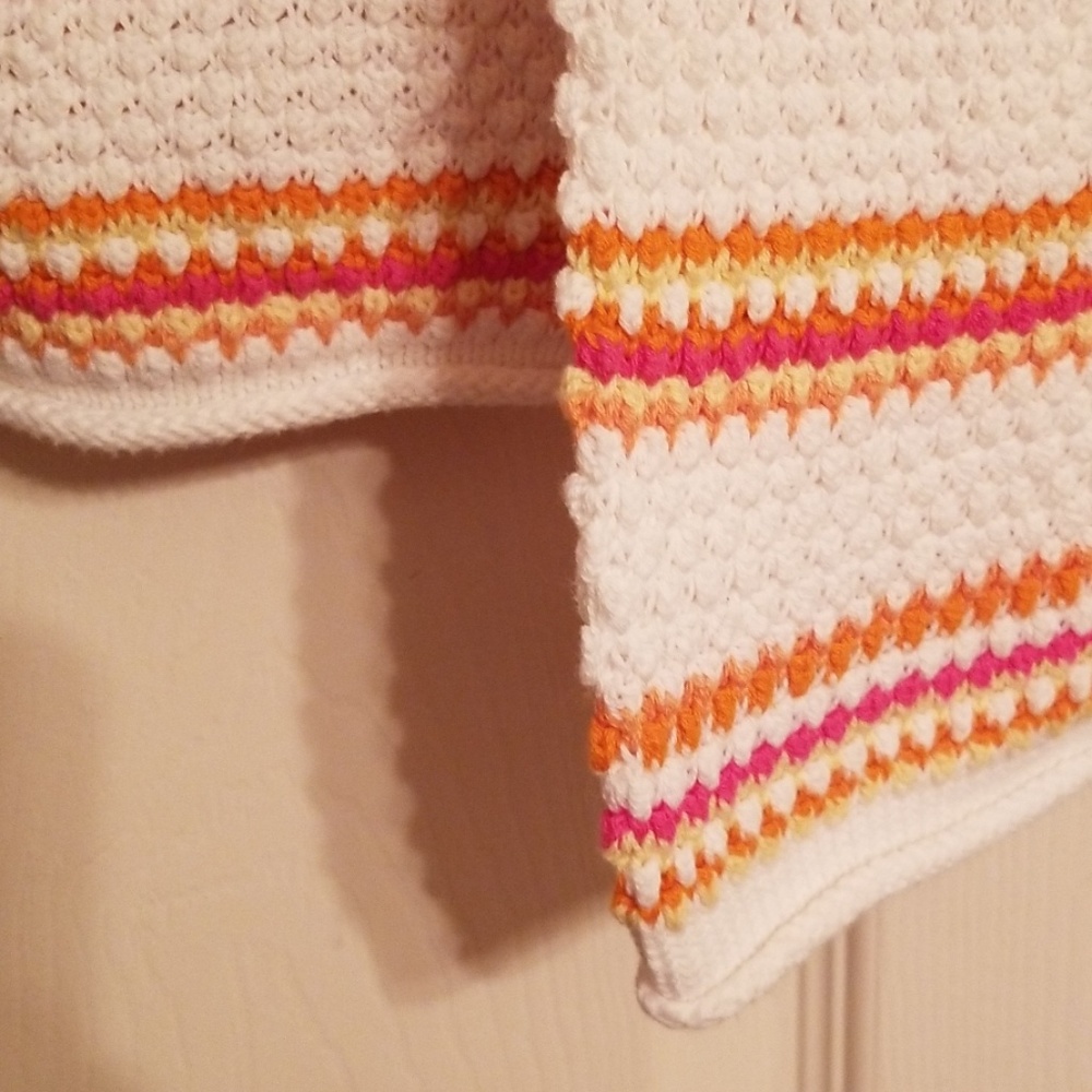 Sweater - Picture 3 of 4